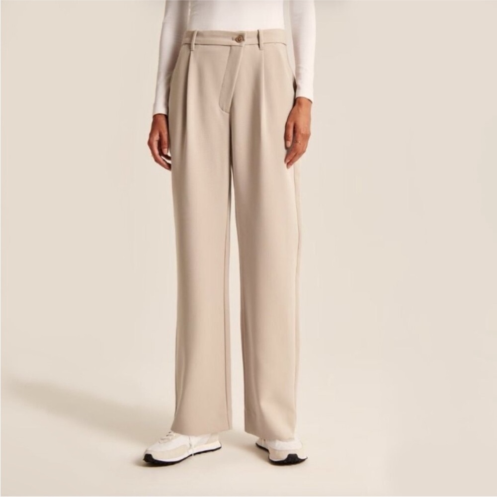 Abercrombie Tailored Relaxed Straight Crossover Waist Beige Trouser Pants | S